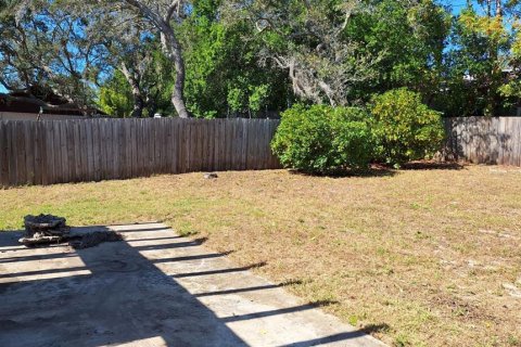 Terreno en venta en Tarpon Springs, Florida № 1362834 - foto 2