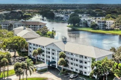 Copropriété à vendre à Davie, Floride: 2 chambres, 128.67 m2 № 1159498 - photo 1