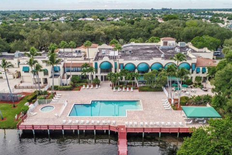 Copropriété à vendre à Davie, Floride: 2 chambres, 128.67 m2 № 1159498 - photo 2