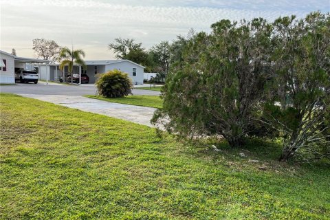 Terreno en venta en Punta Gorda, Florida № 1088837 - foto 20