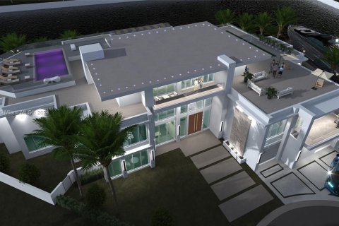 House in Fort Lauderdale, Florida 10 bedrooms, 946.49 sq.m. № 1315558 - photo 1