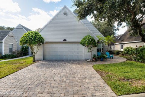 Villa ou maison à vendre à Saint Augustine, Floride: 3 chambres, 200.3 m2 № 801240 - photo 2