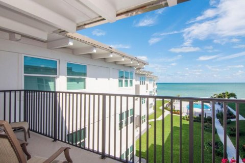 Condominio en venta en Vero Beach, Florida, 2 dormitorios, 83.61 m2 № 776622 - foto 25