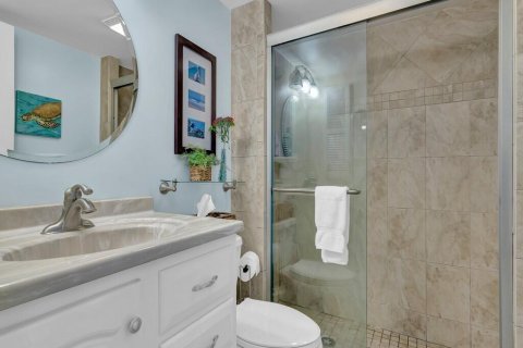 Condominio en venta en Vero Beach, Florida, 2 dormitorios, 83.61 m2 № 776622 - foto 12