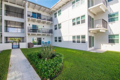 Condominio en venta en Vero Beach, Florida, 2 dormitorios, 83.61 m2 № 776622 - foto 23