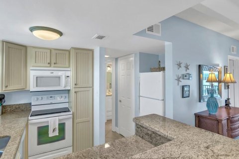 Condominio en venta en Vero Beach, Florida, 2 dormitorios, 83.61 m2 № 776622 - foto 15