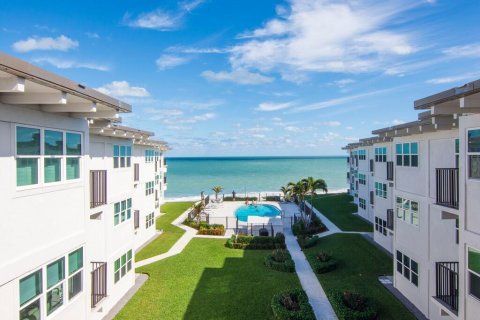 Condominio en venta en Vero Beach, Florida, 2 dormitorios, 83.61 m2 № 776622 - foto 26