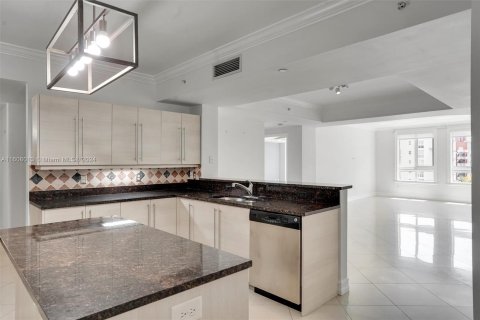 Copropriété à vendre à Miami, Floride: 2 chambres, 175.12 m2 № 1229866 - photo 10