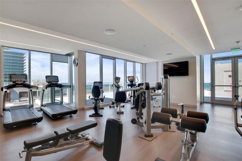 Condominio en venta en Bal Harbour, Florida, 3 dormitorios, 234.58 m2 № 1229796 - foto 18