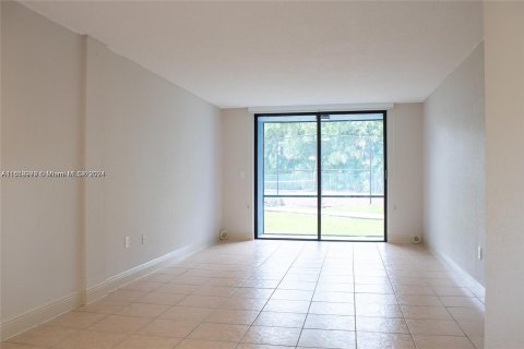 Condominio en venta en Miami, Florida, 2 dormitorios, 92.25 m2 № 1365563 - foto 6