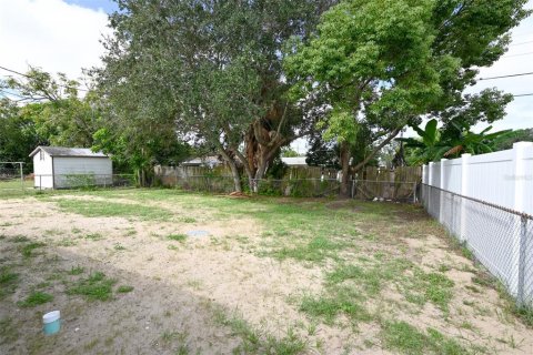 House in New Port Richey, Florida 3 bedrooms, 84.36 sq.m. № 1366772 - photo 30