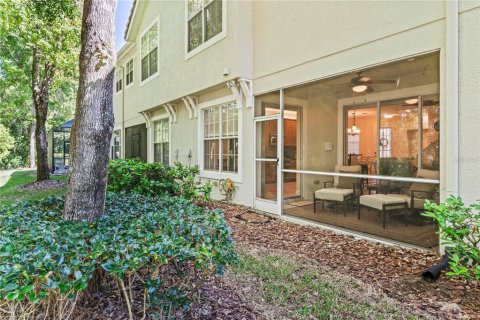 Townhouse in Tampa, Florida 3 bedrooms, 166.48 sq.m. № 1366771 - photo 19