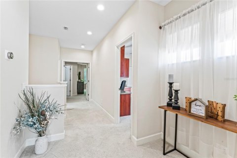 Townhouse in Tampa, Florida 3 bedrooms, 166.48 sq.m. № 1366771 - photo 22