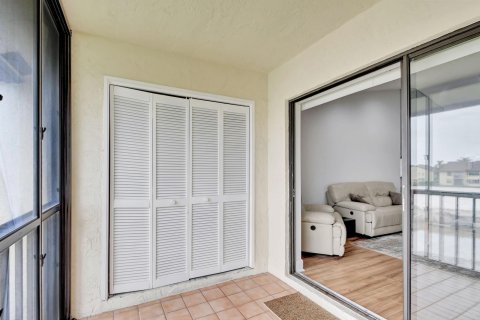 Condominio en venta en Lake Worth, Florida, 3 dormitorios, 111.11 m2 № 1230242 - foto 22
