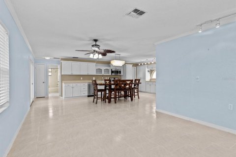 Villa ou maison à vendre à Hudson, Floride: 2 chambres, 112.23 m2 № 1363924 - photo 17