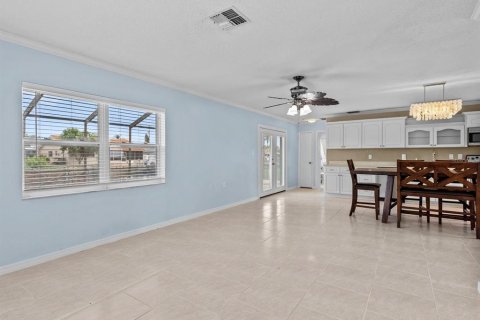 Villa ou maison à vendre à Hudson, Floride: 2 chambres, 112.23 m2 № 1363924 - photo 16