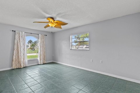 Casa en venta en Hudson, Florida, 2 dormitorios, 112.23 m2 № 1363924 - foto 19