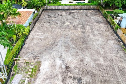 Terreno en venta en Fort Lauderdale, Florida № 1378946 - foto 8