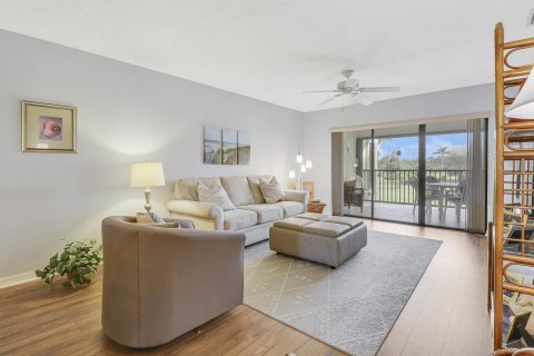 Condo in Hobe Sound, Florida, 2 bedrooms  № 1014433 - photo 2