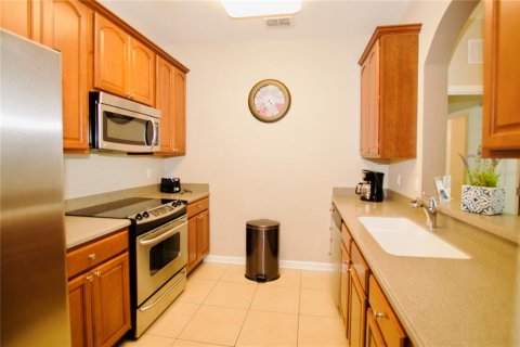 Condo in Orlando, Florida, 3 bedrooms  № 1312570 - photo 7