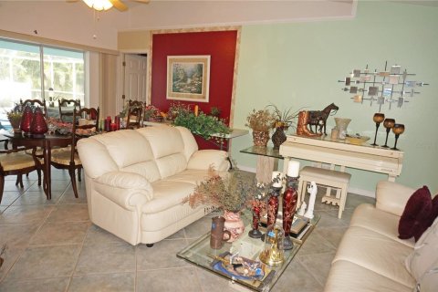 House in Port Charlotte, Florida 3 bedrooms, 194.72 sq.m. № 1365233 - photo 12