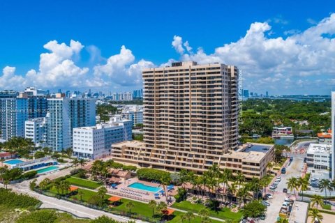 Copropriété à vendre à Miami Beach, Floride: 1 chambre, 74.14 m2 № 1362496 - photo 1