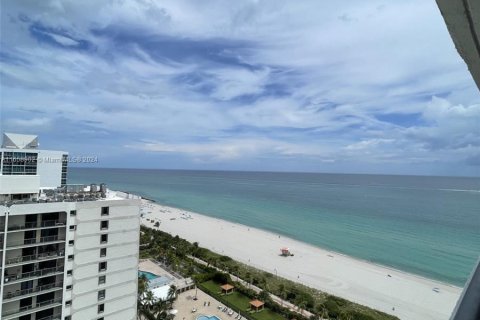 Copropriété à vendre à Miami Beach, Floride: 1 chambre, 74.14 m2 № 1362496 - photo 8