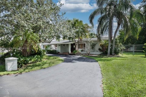 Villa ou maison à vendre à Palmetto Bay, Floride: 4 chambres, 208.57 m2 № 1319277 - photo 12