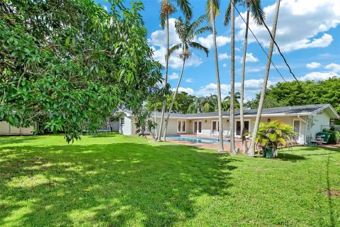 Villa ou maison à vendre à Palmetto Bay, Floride: 4 chambres, 208.57 m2 № 1319277 - photo 27