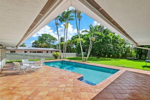 Villa ou maison à vendre à Palmetto Bay, Floride: 4 chambres, 208.57 m2 № 1319277 - photo 26