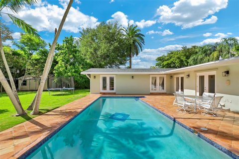 Villa ou maison à vendre à Palmetto Bay, Floride: 4 chambres, 208.57 m2 № 1319277 - photo 9