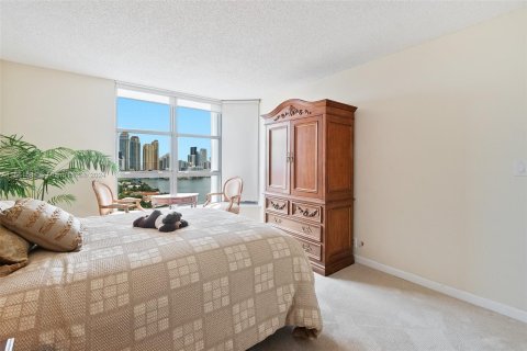 Copropriété à vendre à Aventura, Floride: 2 chambres, 109.72 m2 № 1374931 - photo 18