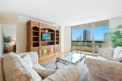 Copropriété à vendre à Aventura, Floride: 2 chambres, 109.72 m2 № 1374931 - photo 8