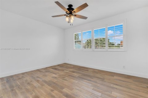 Townhouse in Pompano Beach, Florida 2 bedrooms, 94.57 sq.m. № 1374930 - photo 14