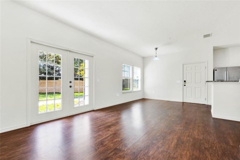 Touwnhouse à vendre à Kissimmee, Floride: 4 chambres, 157.38 m2 № 1244487 - photo 12