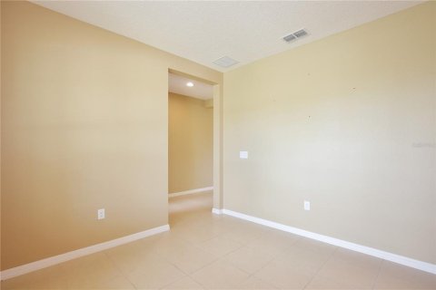 Villa ou maison à vendre à Kissimmee, Floride: 2 chambres, 158.4 m2 № 1244450 - photo 12