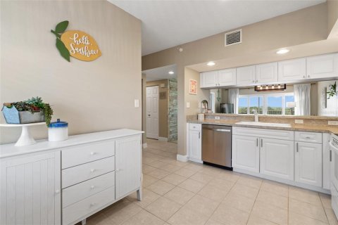 Condominio en venta en Saint Petersburg, Florida, 2 dormitorios, 111.02 m2 № 1371716 - foto 16