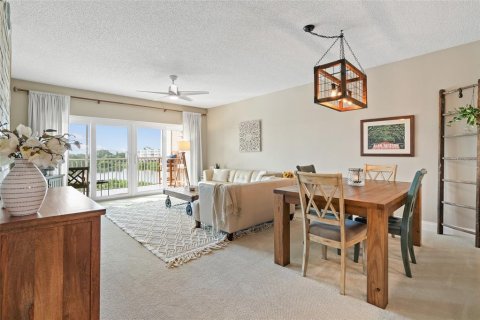 Condominio en venta en Saint Petersburg, Florida, 2 dormitorios, 111.02 m2 № 1371716 - foto 11