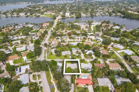 Villa ou maison à vendre à Tequesta, Floride: 2 chambres, 121.33 m2 № 1179861 - photo 24