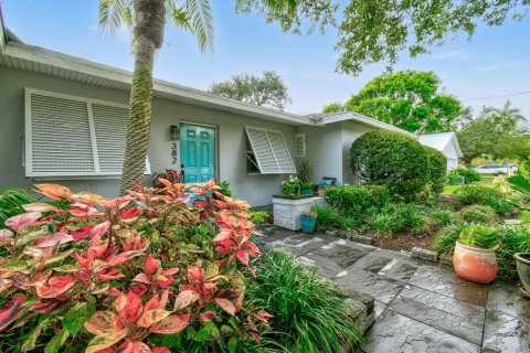 Villa ou maison à vendre à Tequesta, Floride: 2 chambres, 121.33 m2 № 1179861 - photo 26