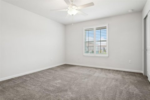 Townhouse in Land O' Lakes, Florida 2 bedrooms, 134.8 sq.m. № 1257042 - photo 18