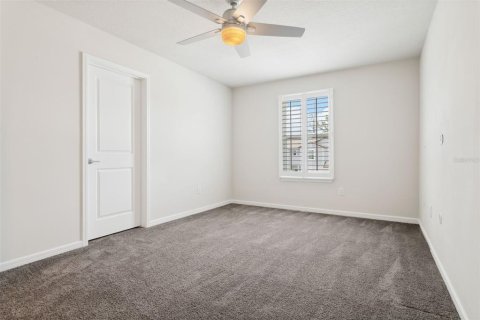 Townhouse in Land O' Lakes, Florida 2 bedrooms, 134.8 sq.m. № 1257042 - photo 20