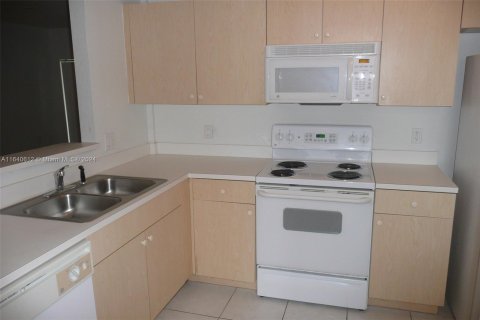 Condominio en venta en West Palm Beach, Florida, 3 dormitorios, 92.81 m2 № 1316375 - foto 11