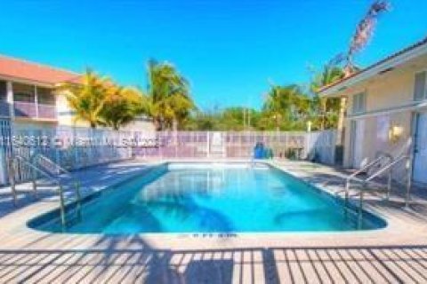 Copropriété à vendre à West Palm Beach, Floride: 3 chambres, 92.81 m2 № 1316375 - photo 2