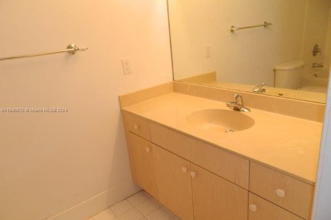 Condominio en venta en West Palm Beach, Florida, 3 dormitorios, 92.81 m2 № 1316375 - foto 18