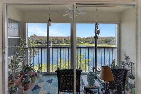 Copropriété à vendre à Pembroke Pines, Floride: 2 chambres, 102.75 m2 № 1209542 - photo 11