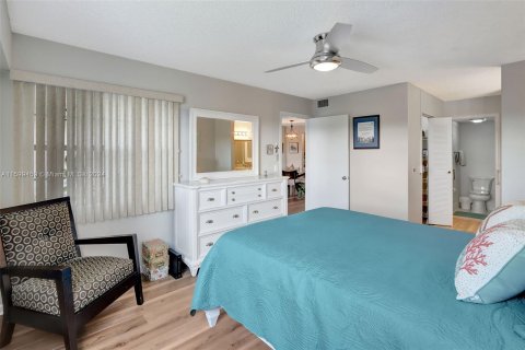 Copropriété à vendre à Pembroke Pines, Floride: 2 chambres, 102.75 m2 № 1209542 - photo 13