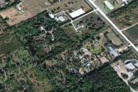 Land in Loxahatchee Groves, Florida № 853993 - photo 10