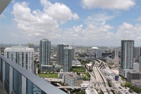 Condominio en venta en Miami, Florida, 2 dormitorios, 114.92 m2 № 1365790 - foto 28