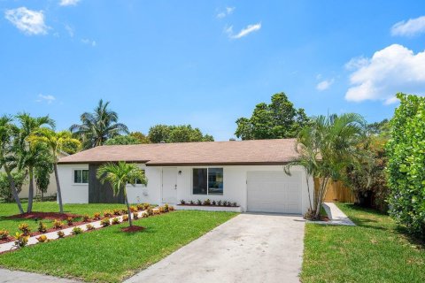 Casa en venta en Lake Worth, Florida, 3 dormitorios, 126.35 m2 № 1182779 - foto 26